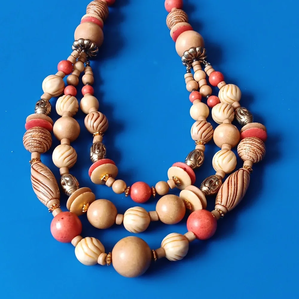 Elegant Multi-Strand Beaded Necklace - Picture 2 of 4